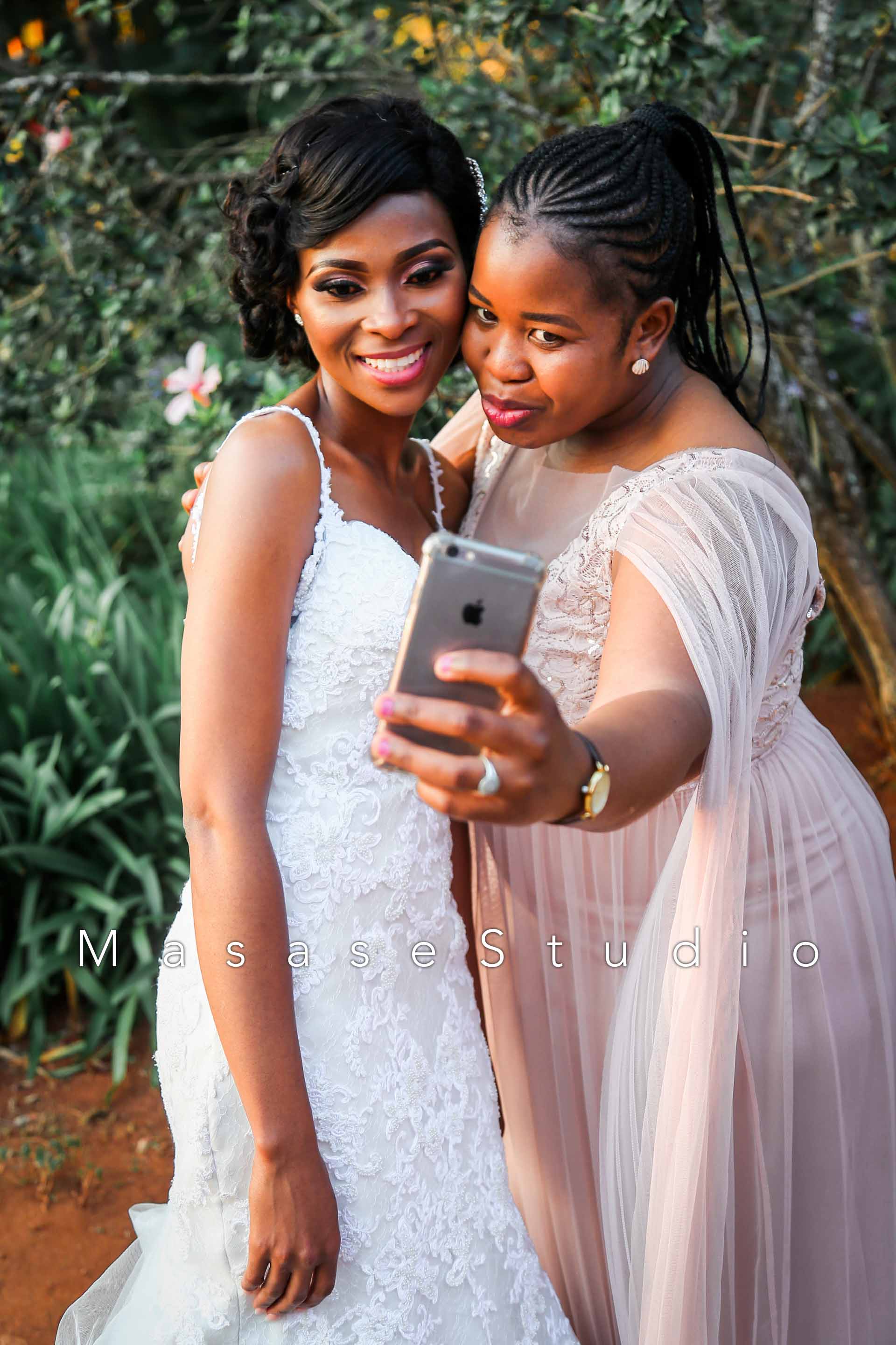 Wedding Photographer in Louis Trichardt at Mount Azimbo Lodge